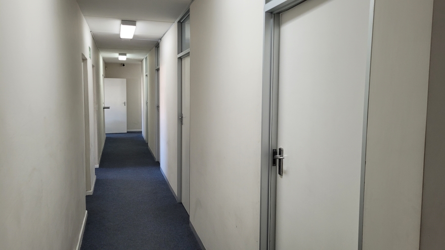 To Let commercial Property for Rent in Montague Gardens Western Cape